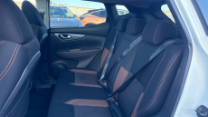 Nissan Qashqai 1.3 DiG-T N-Motion 5dr Petrol Hatchback